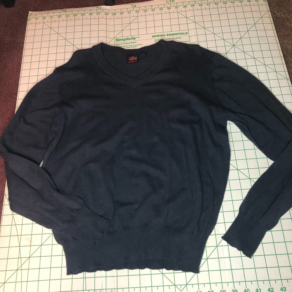 Royal Testimony mens pullover navy blue long sleeve sweater size large